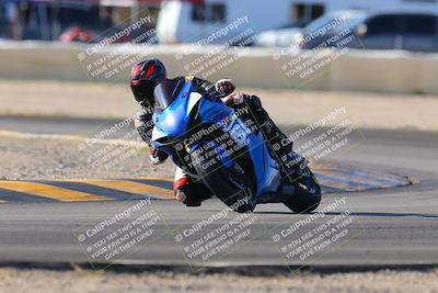 media/Dec-18-2022-SoCal Trackdays (Sun) [[8099a50955]]/Turn 2 (950am)/